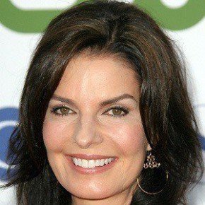 Sela Ward