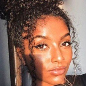 Shaneice Crystal