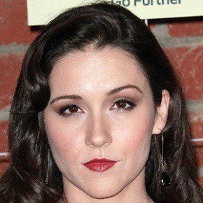 Shannon Woodward