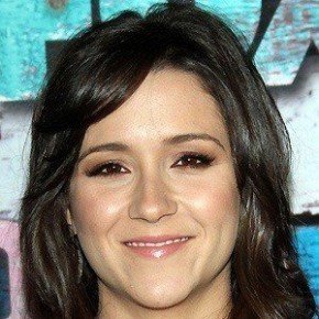 Shannon Woodward