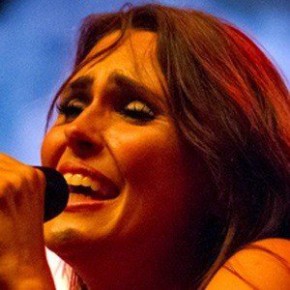 Sharon den Adel