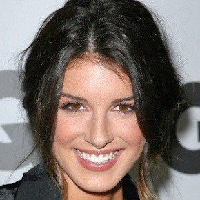 Shenae Grimes