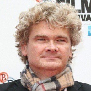 Simon Farnaby