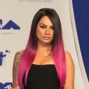 Snow Tha Product
