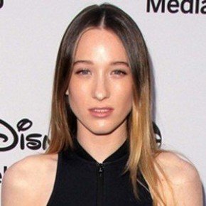 Sophie Lowe