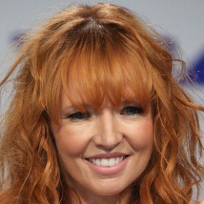 Stef Dawson