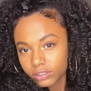Steph Thomas