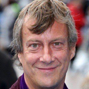 Stephen Tompkinson