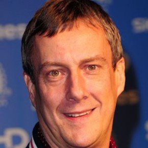 Stephen Tompkinson