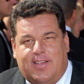 Steve Schirripa