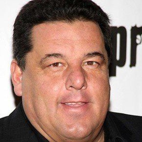 Steve Schirripa