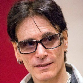 Steve Vai