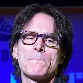 Steve Vai
