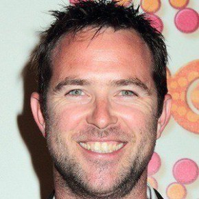 Sullivan Stapleton
