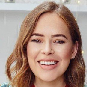 Tanya Burr