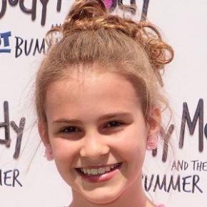 Taylar Hender