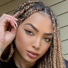 Taylor Sanders