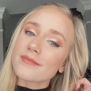 Tess Reinhart