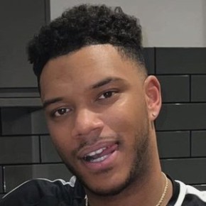 Theo Campbell