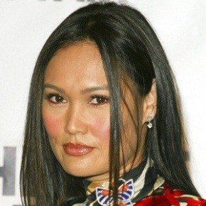 Tia Carrere