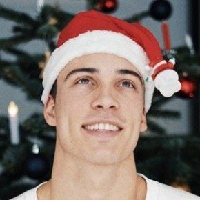 Tim Schaecker