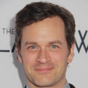 Tom Everett Scott