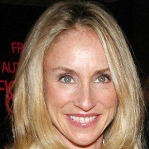 Tracy Pollan
