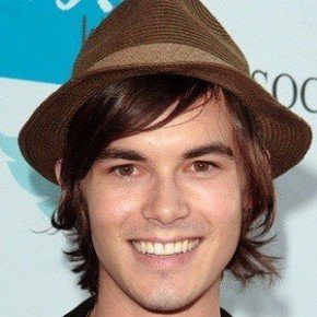 Tyler Blackburn