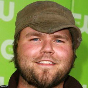 Tyler Labine