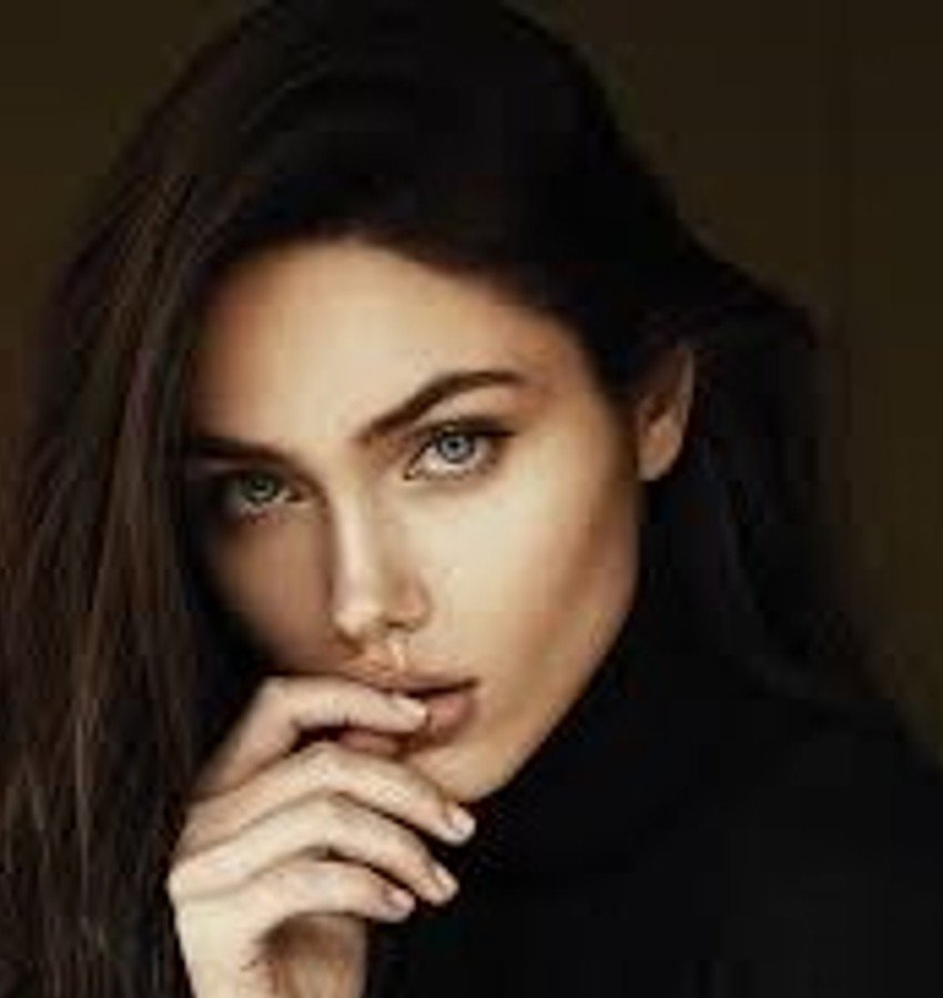 Vika Bronova