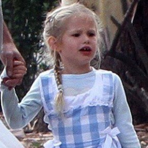 Violet Affleck