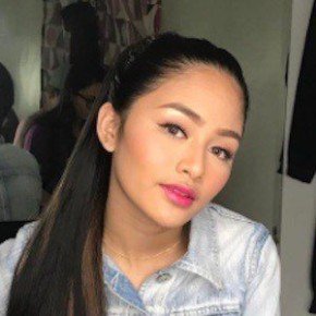 Vivoree Esclito