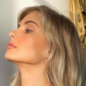 Xenia Adonts