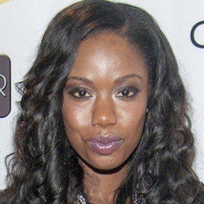 Xosha Roquemore
