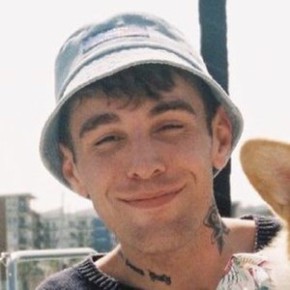 Yung Bae