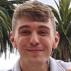 Yung Bae