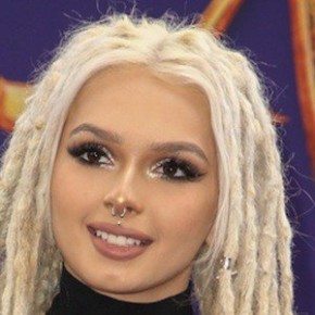 Zhavia Ward