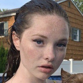Zoe Colletti