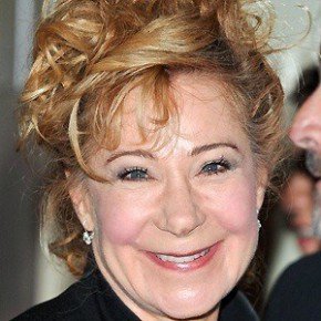 Zoe Wanamaker