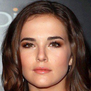 Zoey Deutch