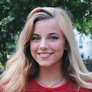 Adrienne Jane Davis