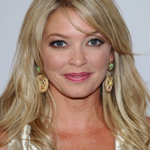 Amanda Detmer