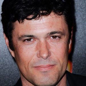 Carlos Bernard