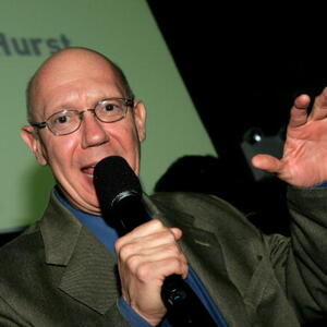 Dann Florek