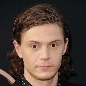 Evan Peters