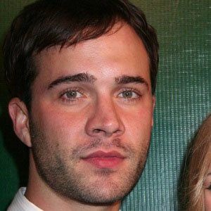 Gil McKinney