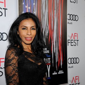 Khandi Alexander