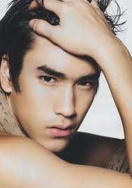 Nadech Kugimiya