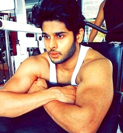 Avantika Dasani Brother