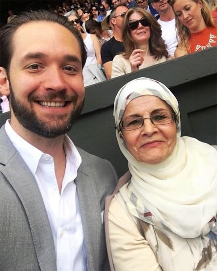 Alexis Ohanian with his mother